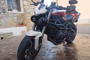 Corsaro 1200 ZZ