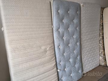 Tre materassi singoli 