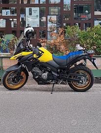 2024 Suzuki V-Strom 650 XT