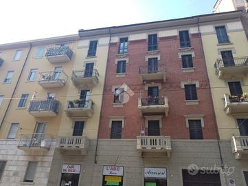 NEGOZIO A TORINO