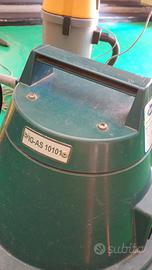 Aspirapolvere e liquidi