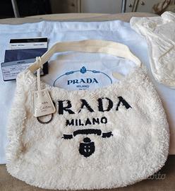 Prada Re-Edition 2000  inusata compl.con scontrino
