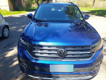 TCROSS MY23 1.o tsi R-LINE 95cV  sport