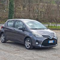 Toyota Yaris 1.5 Hybrid 5 porte Active 2015-E6B Au