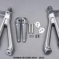 Supporto pedana posteriore per HONDA CB 650R 24 25