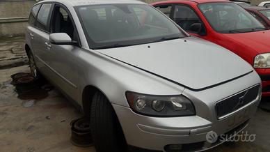 RICAMBI USATI AUTO VOLVO V50 1° Serie D4204T (03>