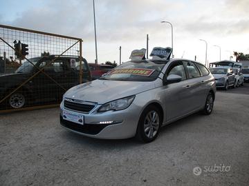 Peugeot 308 1.6 HDI 100 CV FULL OPTIONAL 2016