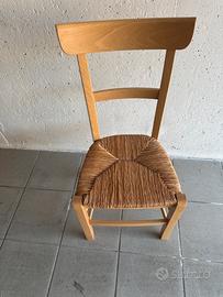 Sedia legno chiaro con seduta in paglia