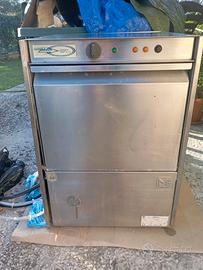 Lavatazzine professionale