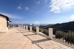 CASA INDIPENDENTE A SANREMO