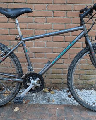 Mountain bike Specialized 26"