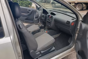 OPEL CORSA 1000