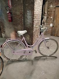 Due bici bianchi anni 60