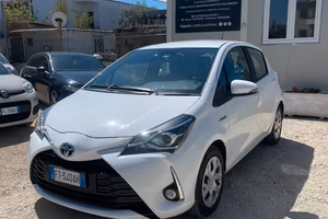 Toyota Yaris 1.5cc Hybrid 73cv Auto
