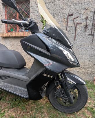 Scooter Kimco Downtown 300i ABS -31CV