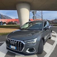 Q3 TDI S tronic Businnes Advanced