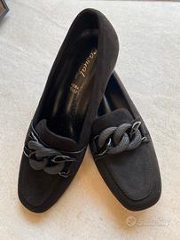 Scarpe nere donna tacco basso