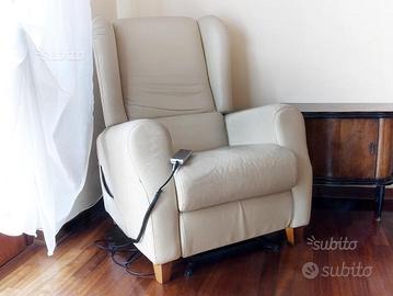 Poltrona Alzapersona in Pelle New Relax (2 motori)
