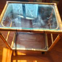 Tavolino con rotelle