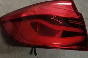 FANALE POSTERIORE esterno SX  BMW F31 TOURING 2019