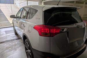 Toyota Rav 4 diesel automatico 