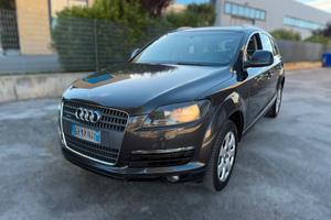 AUDI Q7 3.0 TDI 7 POS. 2008 12 MESI DI GARANZIA