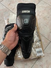 Ginocchiere Raven bimbo per motocross