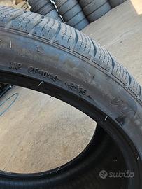 Gomme termine 225/40 r18 92v