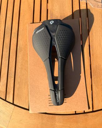 Sella Prologo Scratch M5 Pas nack