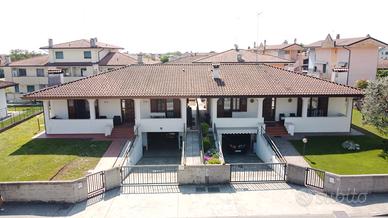 Villetta bifamiliare