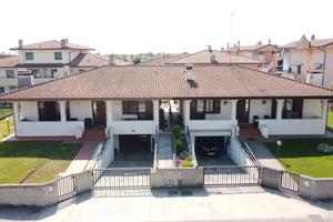 Villetta bifamiliare