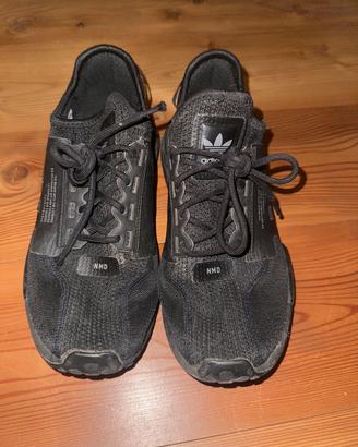 Scarpe Adidas NMD_R1 V2 Triple Black