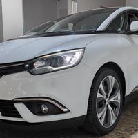 Renault Scenic Scénic dCi 8V 110 CV EDC Energy Int