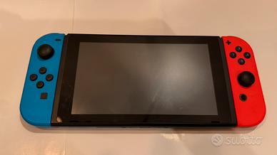 Nintendo Switch 1 + 7 giochi