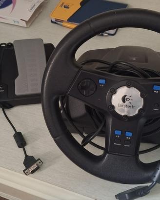Volante Logitech per Playstation 2