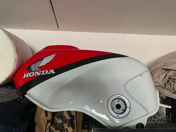 serbatoio honda vf 500
