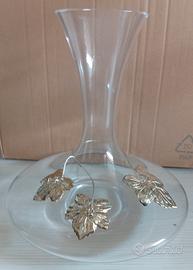 Decanter con decorazioni foglie d'uva argentate