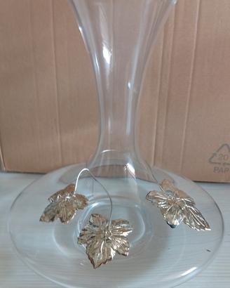 Decanter con decorazioni foglie d'uva argentate