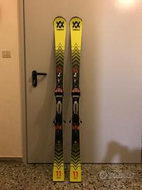 Völkl Racetiger SL nella speciale edizione cm 155