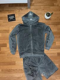 Tuta streetwear grigia