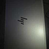 HP EliteBook 8 G8 PC Portatile