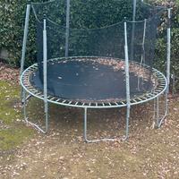 Trampolino elastico