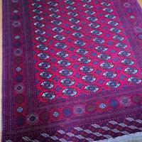 Tre tappeti persiani