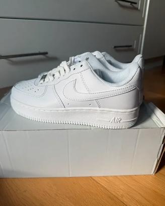 Nike Air Force 1 bianche 38.5