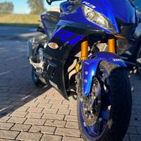 Yamaha R3 2019