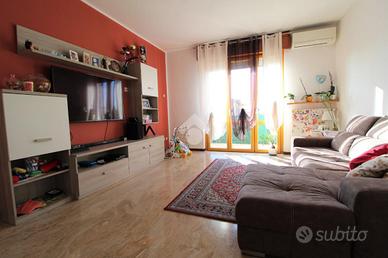 3 LOCALI A SCANZOROSCIATE