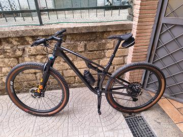 CUBE AMS 099 RACE C68X