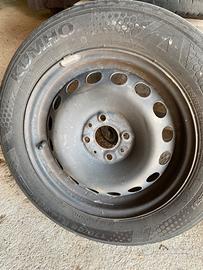 gomme e cerchi con attacco fiat