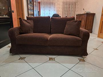 Divano 2 posti e divano 3 posti