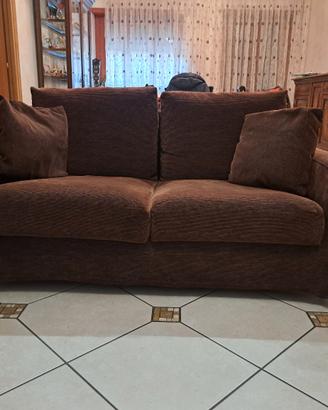 Divano 2 posti e divano 3 posti